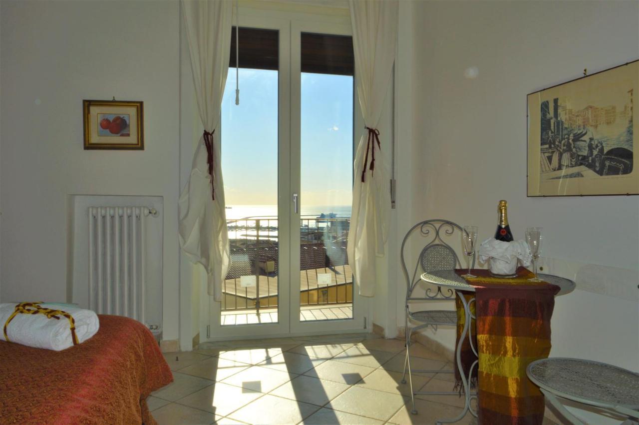 Appartement Antica Dimora In Centro à Salernes Extérieur photo